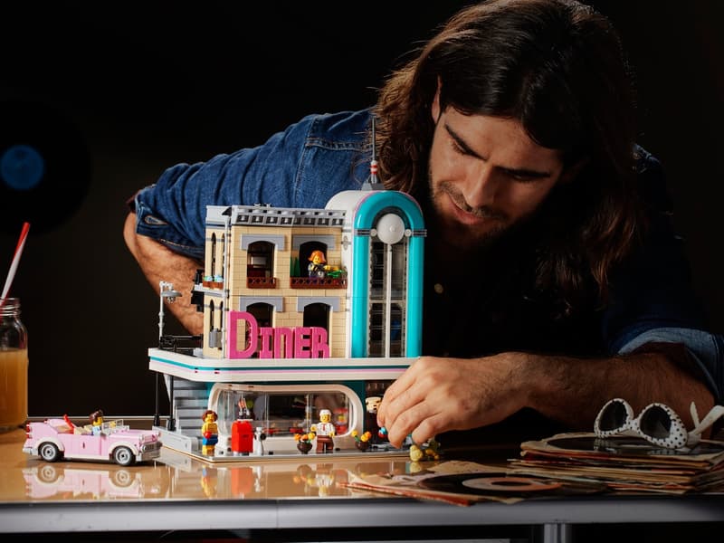 LEGO 10260 - Diner in de Stad