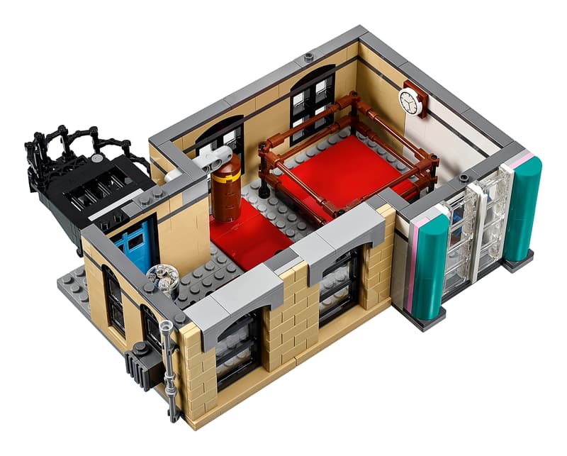 LEGO 10260 - Diner in de Stad