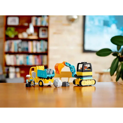LEGO 10931 - Truck & Graafmachine met Rupsbanden