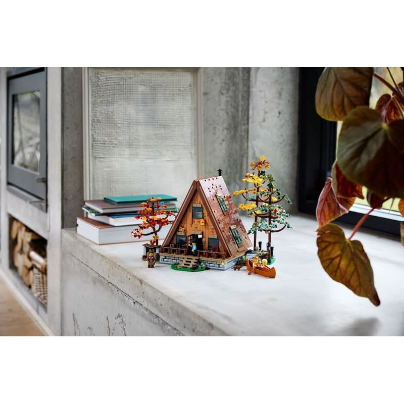 LEGO 21338 - A-Rahmen-Waldhütte Modellbausatz