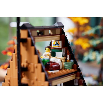 LEGO 21338 - A-Rahmen-Waldhütte Modellbausatz
