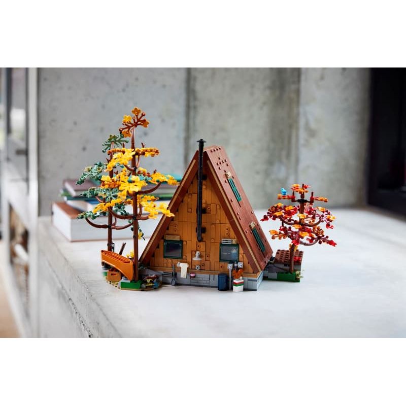 LEGO 21338 - A-Rahmen-Waldhütte Modellbausatz