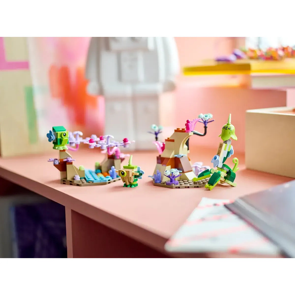 LEGO 40716 - Buitenaardse planeetomgeving