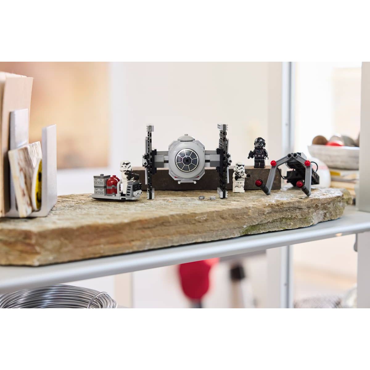 LEGO 40771 - Tie Fighter met Hangarbevestiging