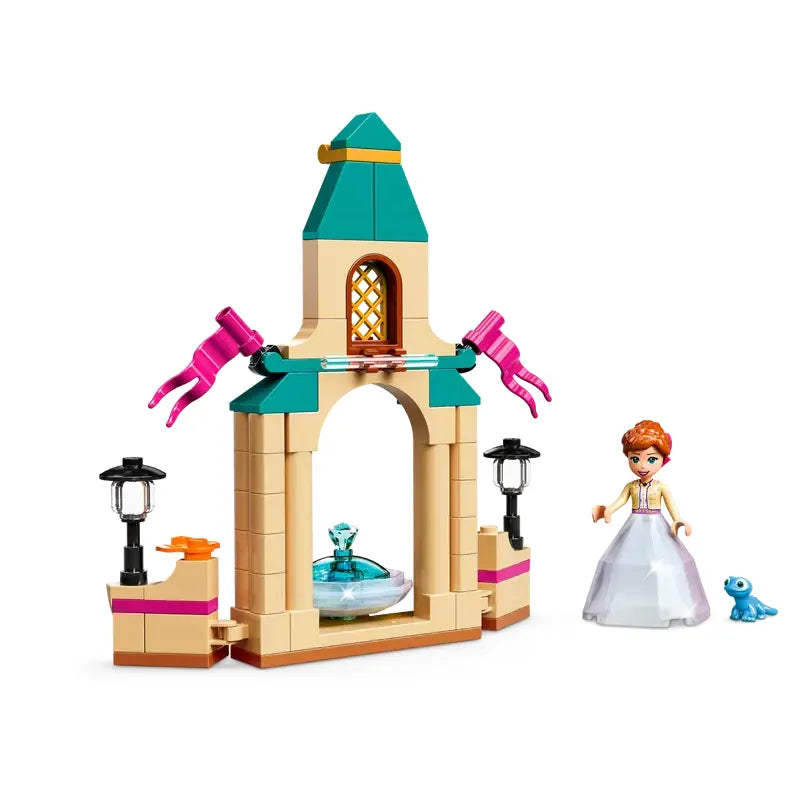 LEGO 43198 - Binnenplaats van Anna's Kasteel