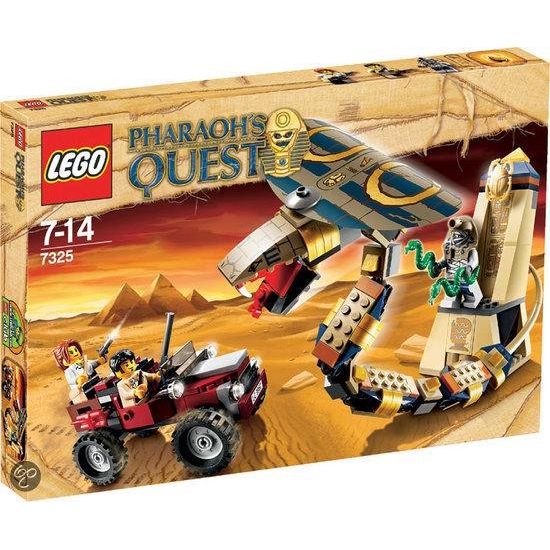 LEGO 7325 - Het Vervloekte Cobrastandbeeld