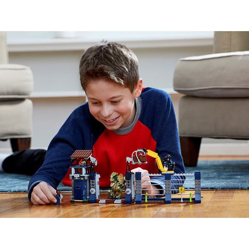 LEGO 75931 - Aanval op de Uitkijktoren van Dilophosaurus