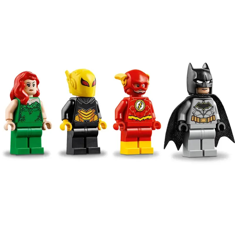 LEGO 76117 - Batman Mecha vs. Poison Ivy Mecha