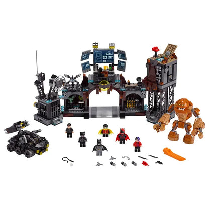 LEGO 76122 - Batcave Invasie Clayface